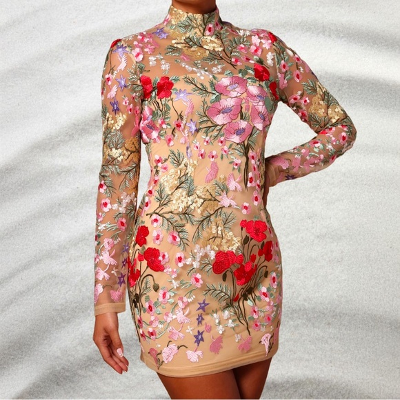 Fashion Nova Dresses & Skirts - Floral Embroidered Long Sleeve Mini Dress / Size Large / NWOT